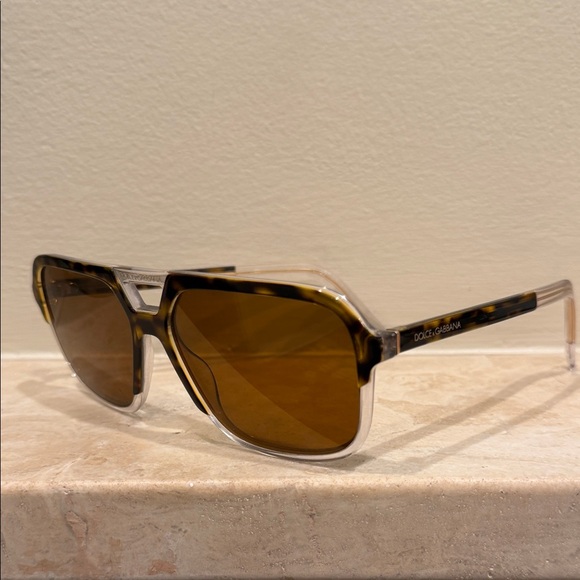 Dolce & Gabbana Other - Dolce & Gabbana Tortoiseshell Frame Sunglasses with Brown Lenses